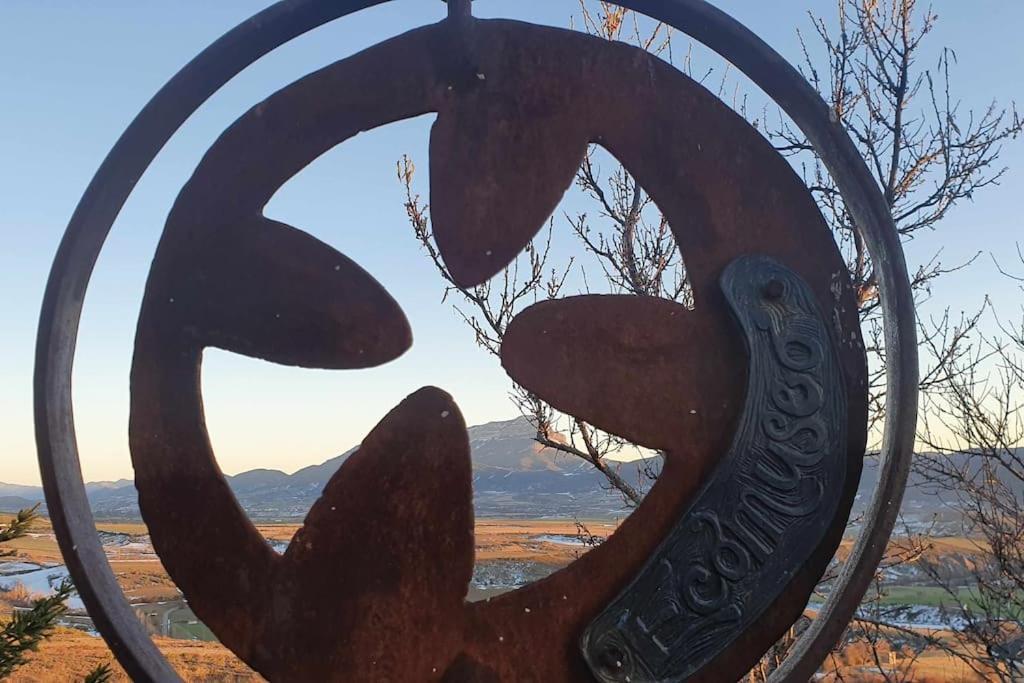Alojamiento La Atalaya De Araguas Araguás del Solano エクステリア 写真