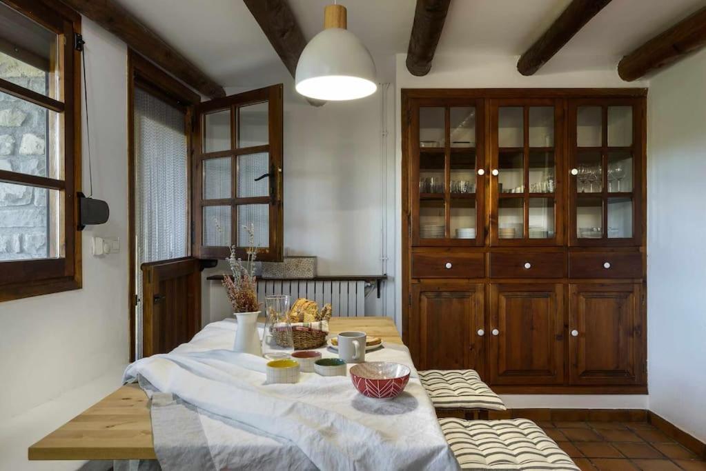 Alojamiento La Atalaya De Araguas Araguás del Solano エクステリア 写真